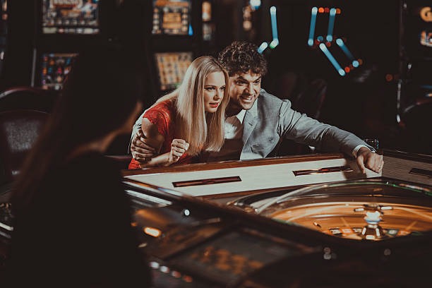 How Visitors Navigate Bonus Information on Online Casino Singapore Platforms